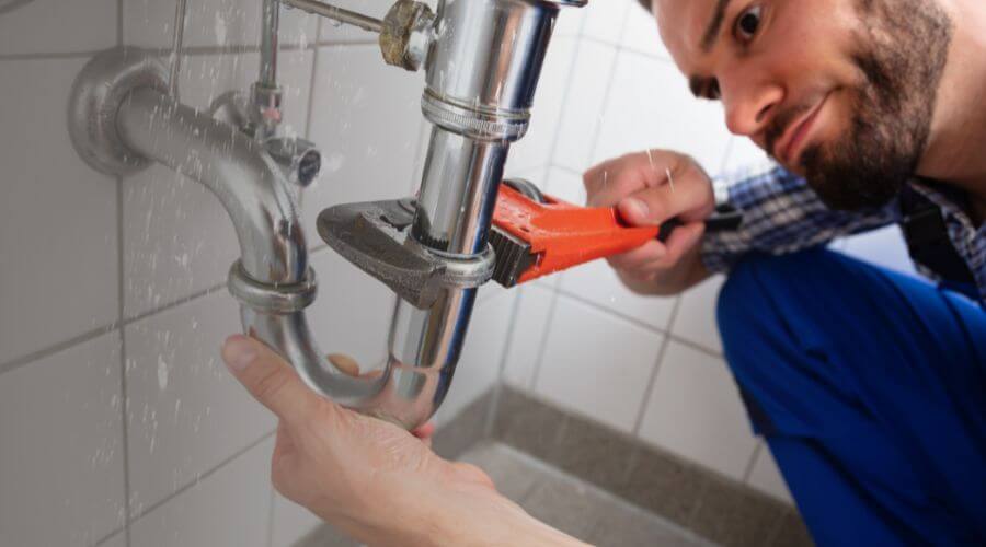 Professional same day plumber services in Benton, IL